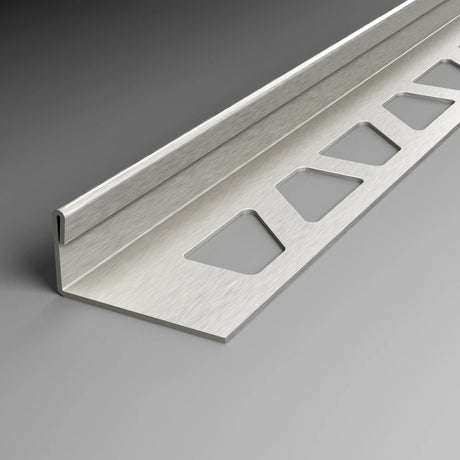 Winkelprofil Edelstahl - Fliesenprofil in L-Form in der Oberfläche geschliffen mit gestanztem Schenkel.